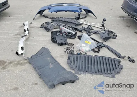 2024 Mercedes-Benz C 300 from USA, damaged, VIN W1KAF4GB8RR200768